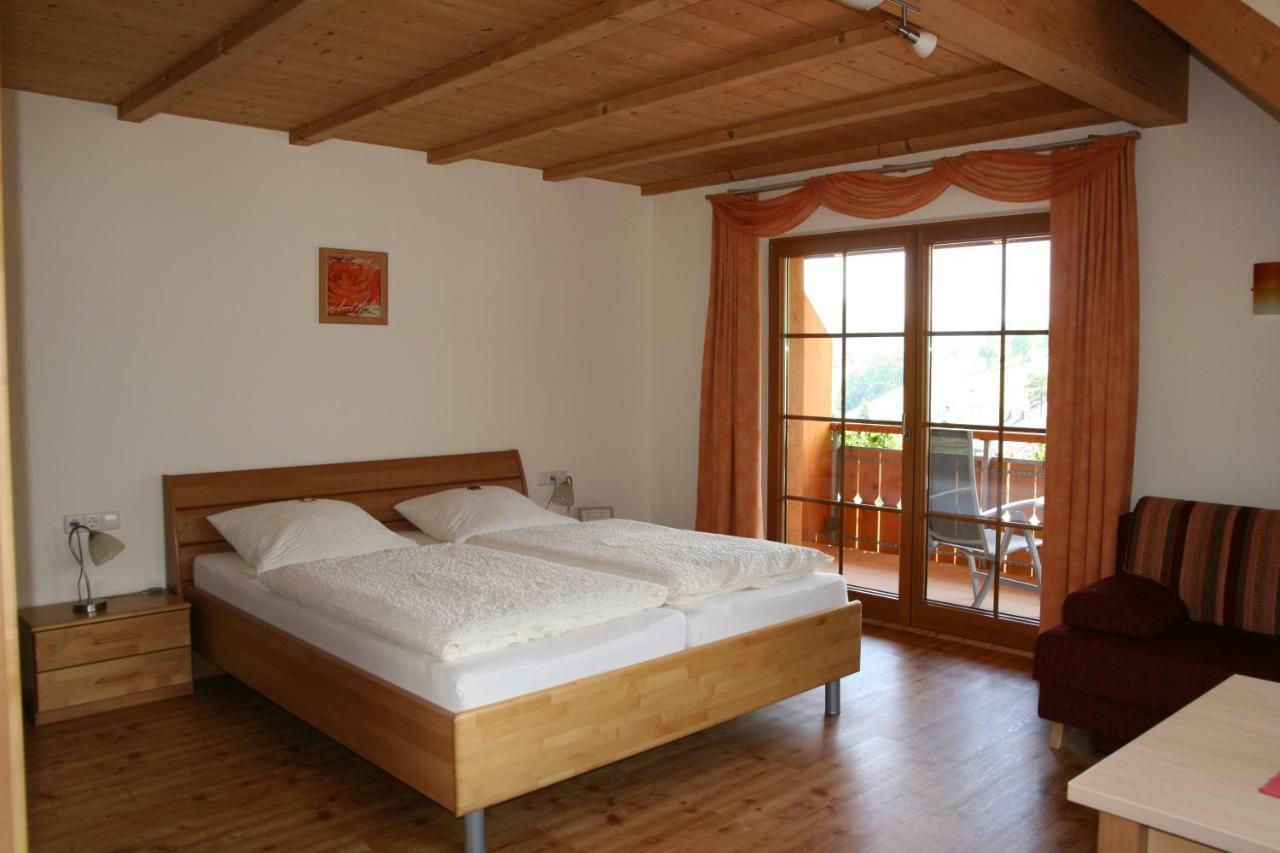 ווידן Gaestehaus Sonnhalde מראה חיצוני תמונה